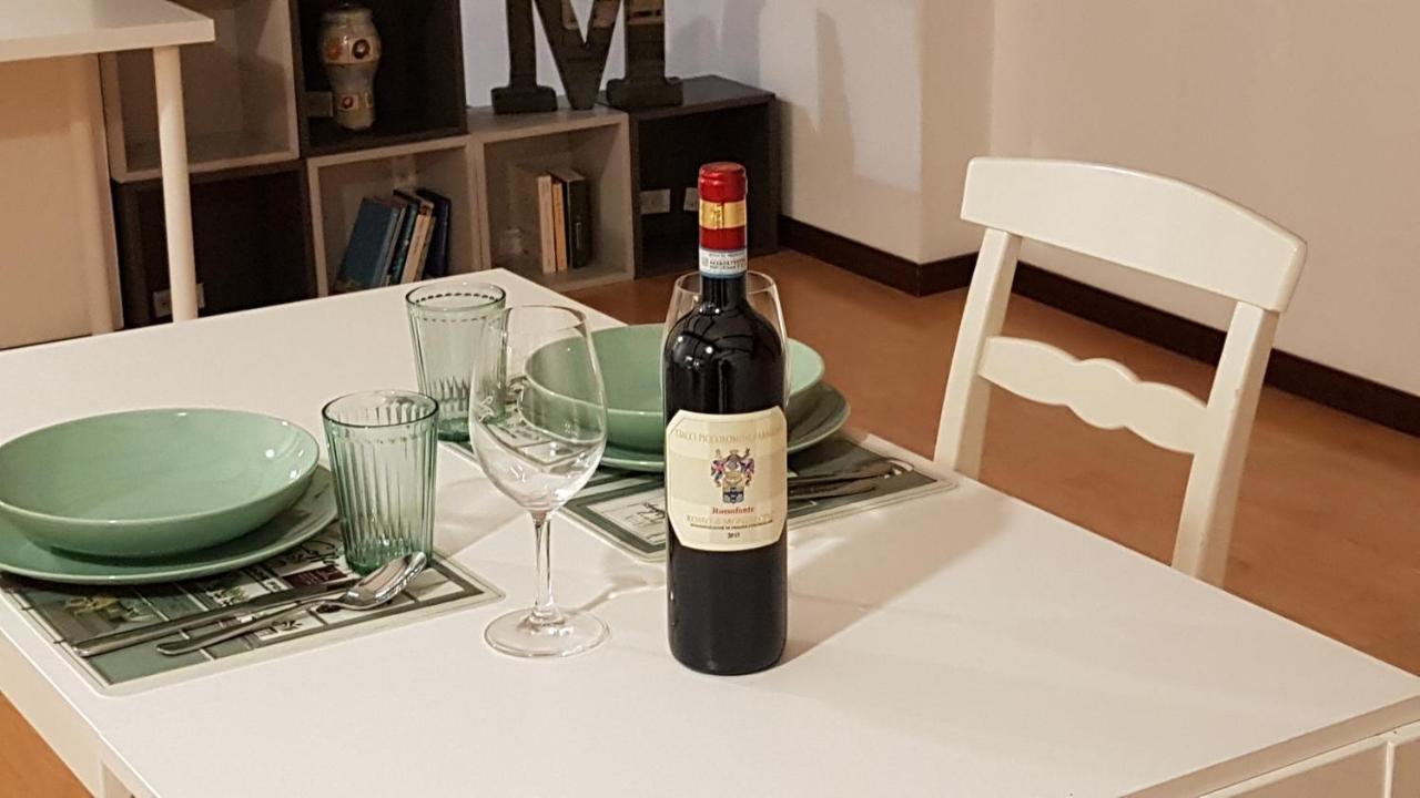 Appartamento Casa Marzia - Vicino A Sant'Orsola E Centro Citta, Silenzioso E Accogliente Bologna Esterno foto